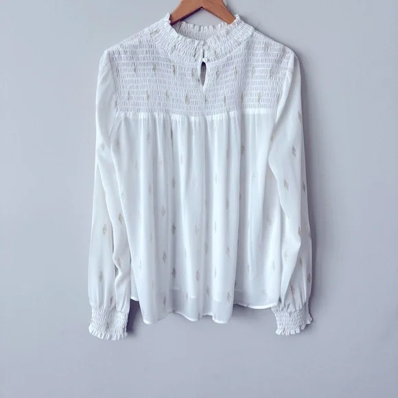 Hem and Thread ivory with gold details blouse - Picture 9 of 11